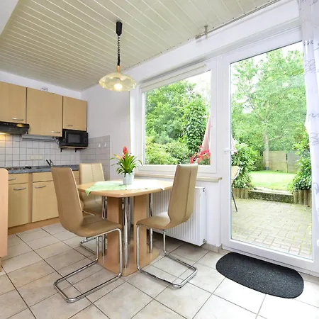 Apartment Garden View In Centre