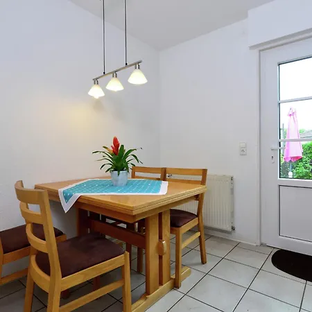 דירה Garden-view In Centre *